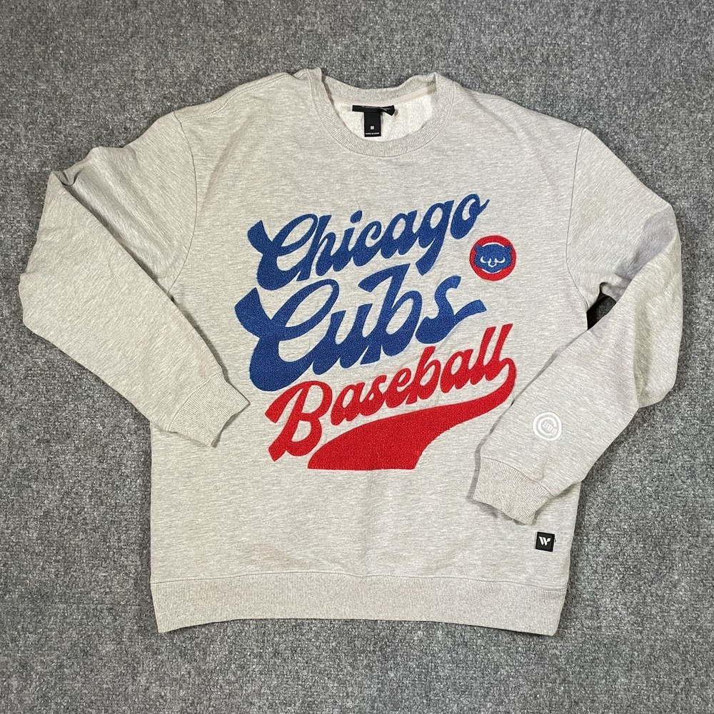 Chicago Cubs Sweatshirt Women's Medium Embroidered Crewneck The Wild Collective